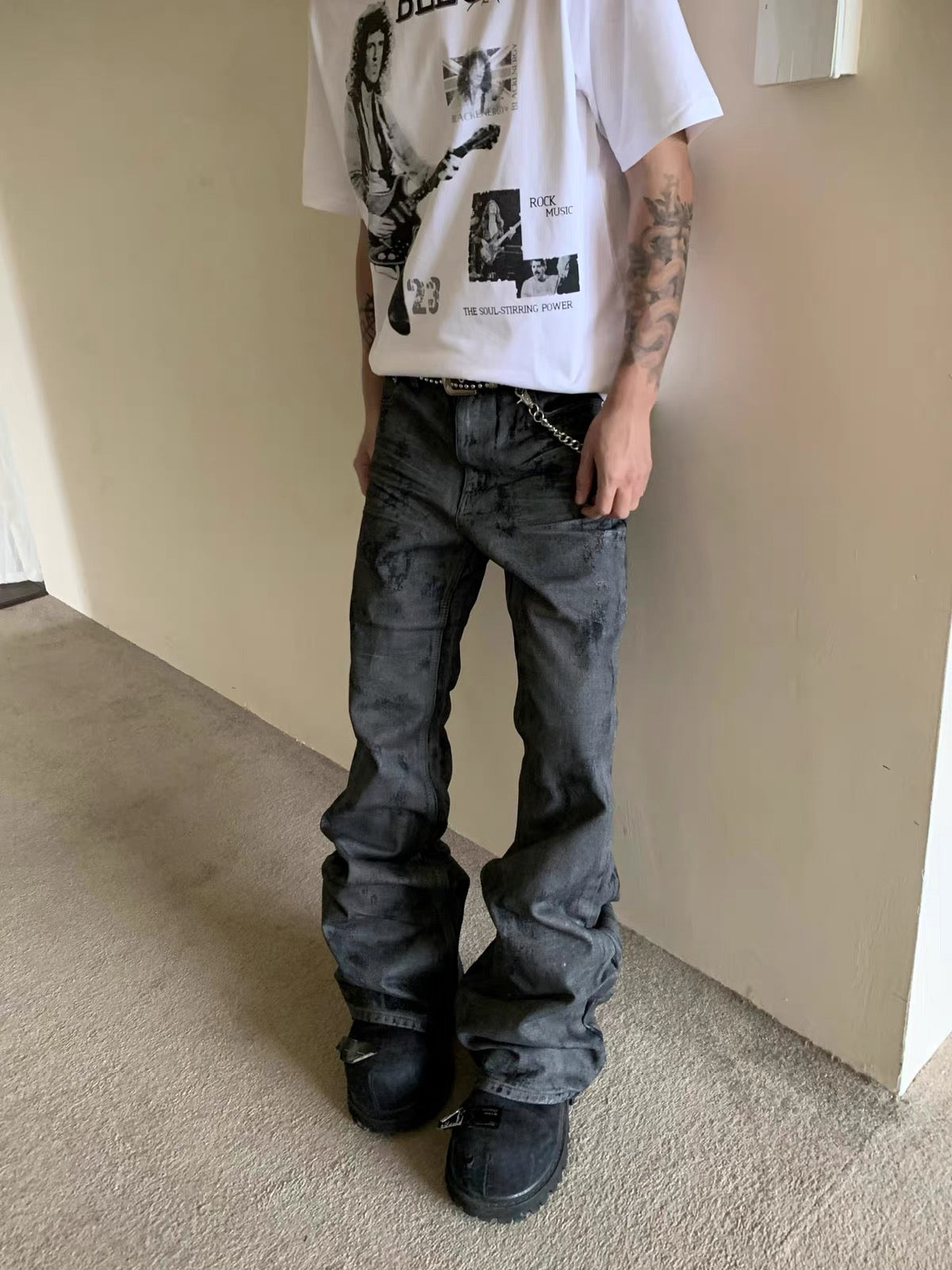 Shadow Wash Denim